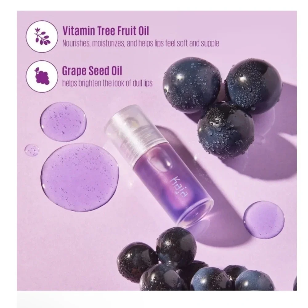 Kaja Juicy Glass‎ Grape Blowin' Instant Hydrating Plumping Lip Oil 04